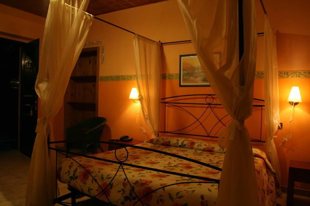 Agriturismo Oasi Verde Mengara Hotel Gubbio Exterior photo